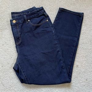 Size 10 Chico’s So Slimming Girlfriend Slim Leg Ankle Jeans - Dark Wash